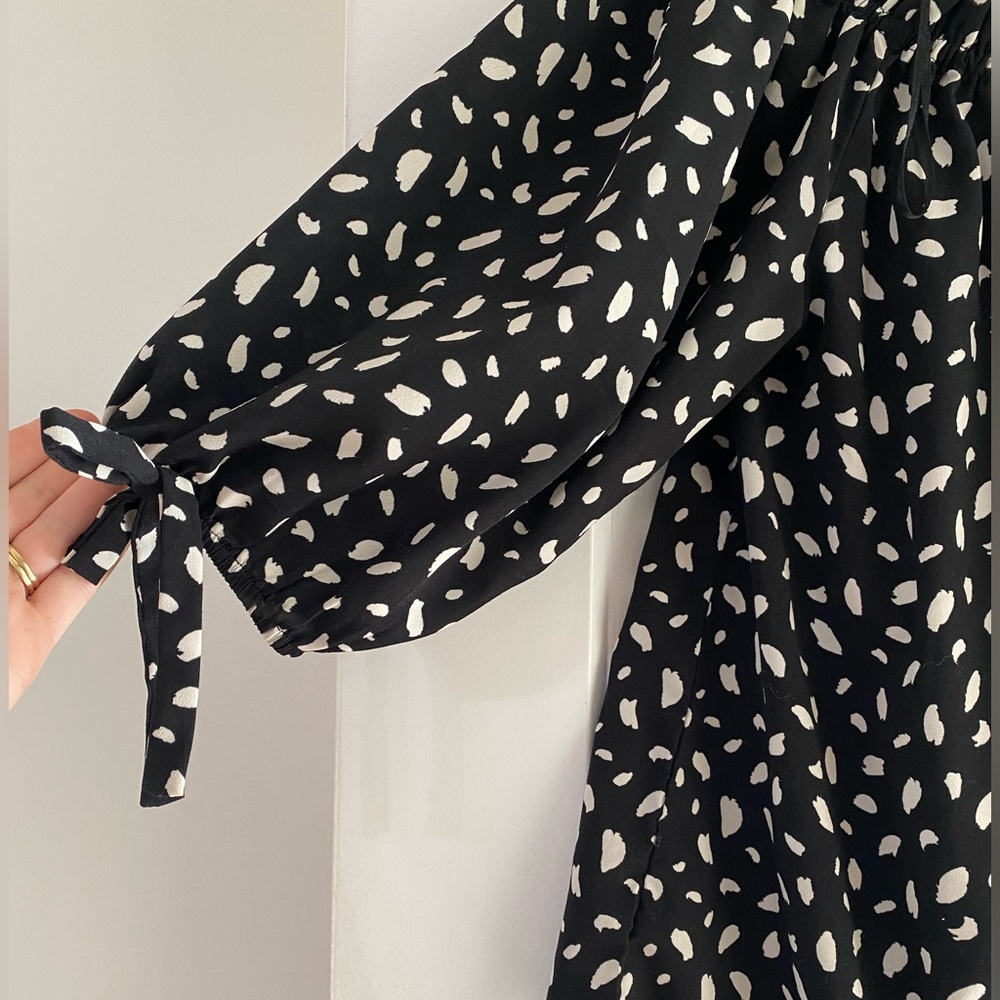 Umgee Black and White Print Blouse